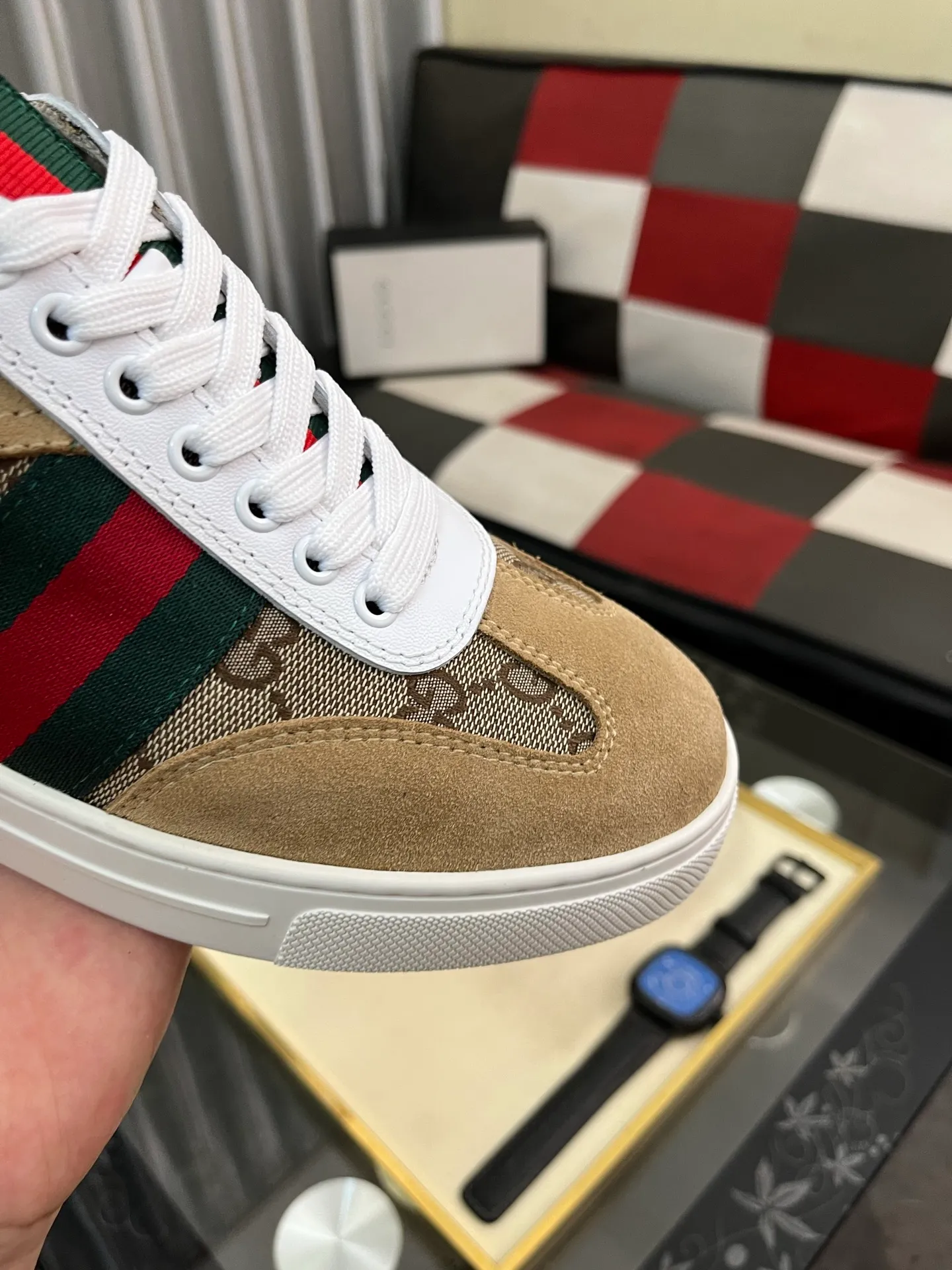 Men's Men's Shoes 💰440 ⌚️⌚️[GUCCI] Gucci men's casual shoes are absolutely popular 🔥The ultimate matching item for trendy men! The charm of super texture is irresistible, the main recommendation, the flower leather color is bright! The upper is made of high-quality brand printed fabric with cowhide, breathable leather lining and wear-resistant rubber sole, noble and elegant! Extremely comfortable🎁🎁You can be as handsome as you want💪 Available in sizes 38-44 and 5️⃣colors